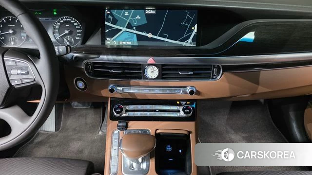 Genesis G90 id 4344999 из Кореи 10