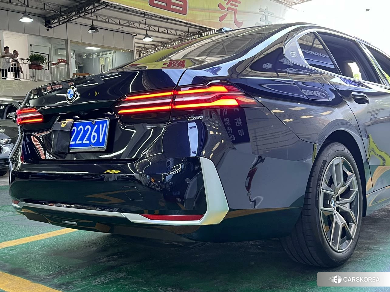 BMW 5 series id 4510947 из Китая 10