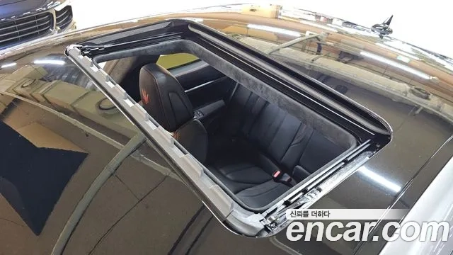 Maserati Ghibli id 2910942 из Кореи 10