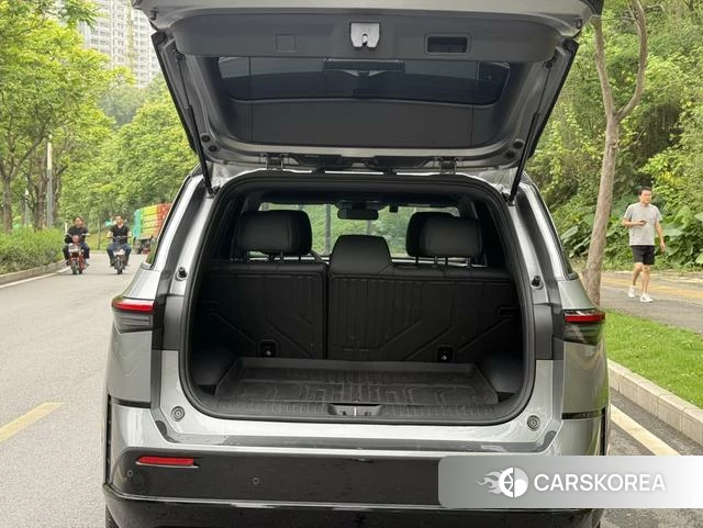 Toyota Platinum Wisdom 3X id 4300947 из Китая 10