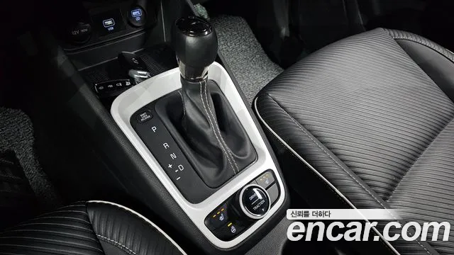 Hyundai Venue id 2647564 из Кореи 10