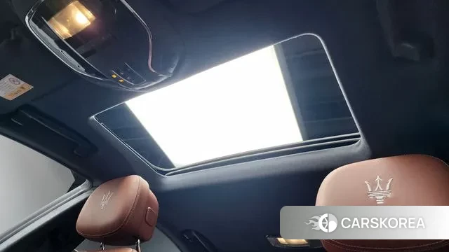 Maserati Ghibli id 3677026 из Кореи 10