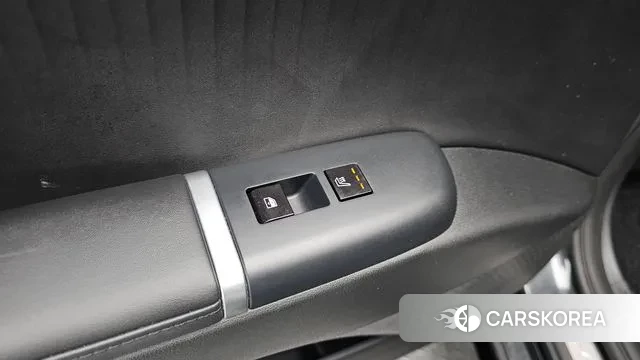 Hyundai Grandeur Hybrid (GN7) id 3533259 из Кореи 10