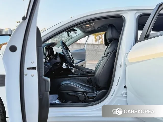 Hyundai Avante (CN7) id 3412612 из Кореи 10