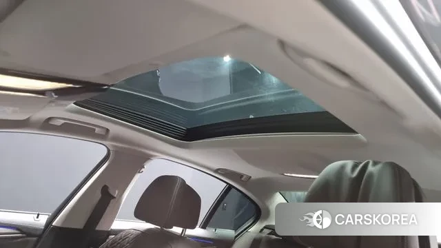 BMW 5 Series (G30) id 3416556 из Кореи 10