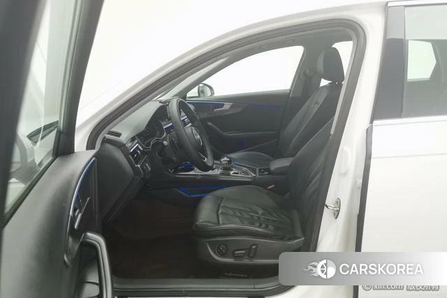 Audi A4L id 4210273 из Китая 10