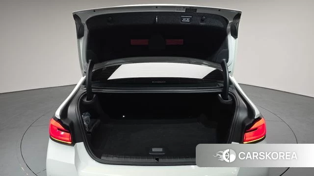 BMW 5 Series (G30) id 3965065 из Кореи 10