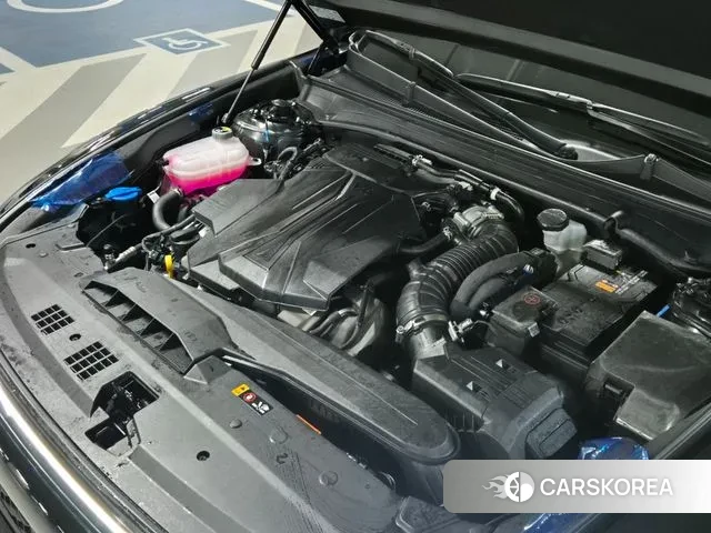 Hyundai Grandeur (GN7) id 3353407 из Кореи 10