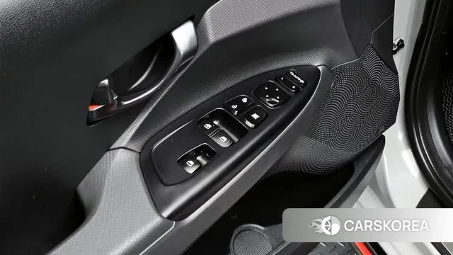 Hyundai Veloster (JS) id 3433147 из Кореи 10