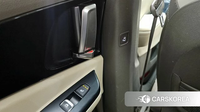 Kia Carnival 4th generation id 3965446 из Кореи 10