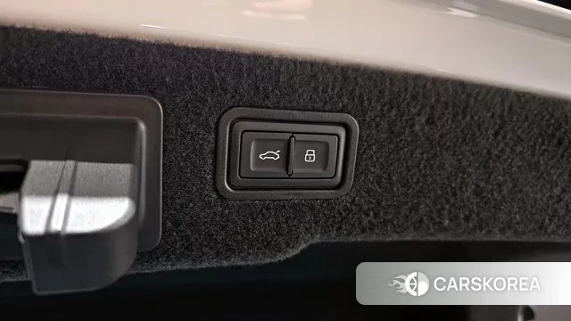 Audi A8 (D5) id 3367700 из Кореи 10