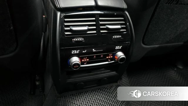 BMW 5 Series (G30) id 3873951 из Кореи 10