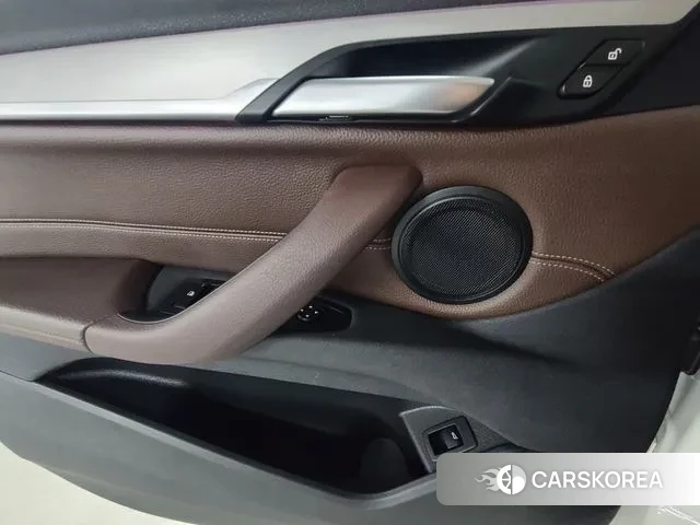 BMW X1 (F48) id 3732772 из Кореи 10