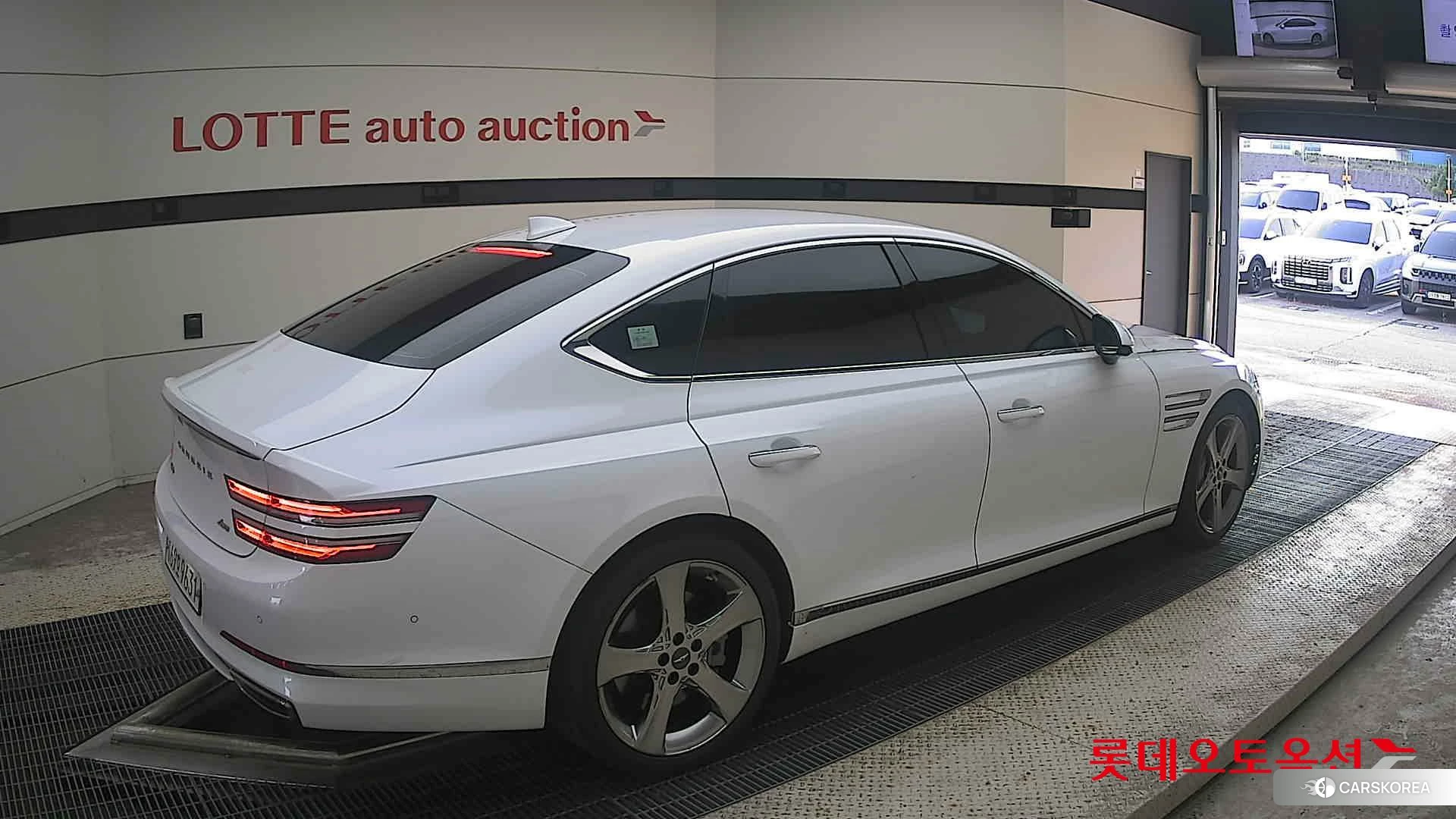 Hyundai G80 id 4909255 из Кореи 10