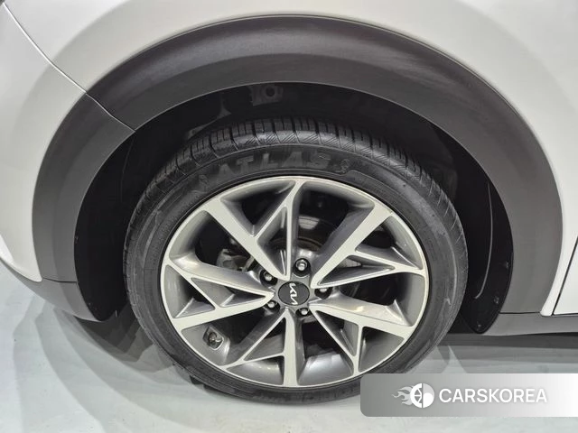 Kia The New Niro id 3923380 из Кореи 10