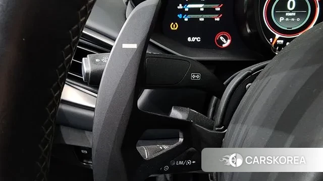 Aston Martin Vantage 2nd Generation id 3483275 из Кореи 10