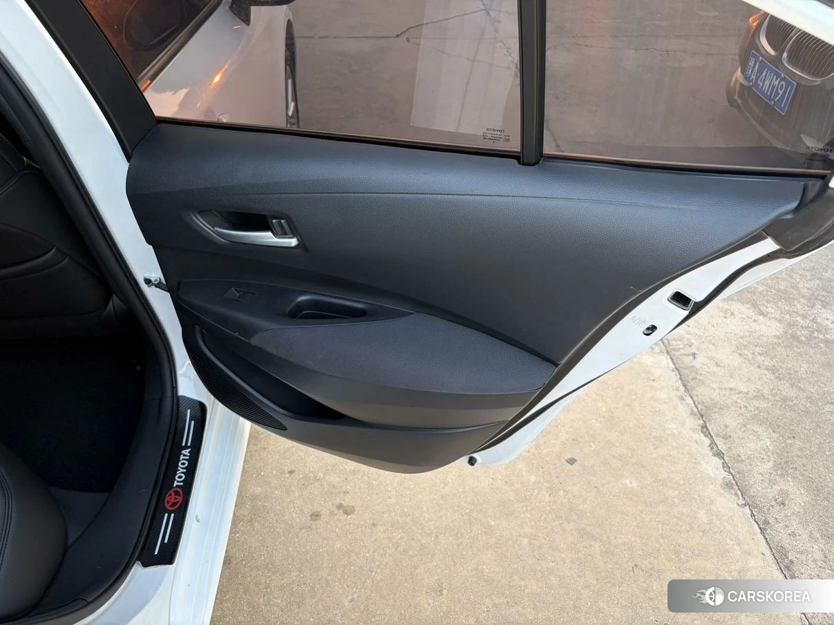 Toyota Corolla id 4492976 из Китая 10