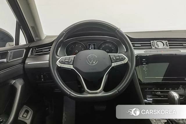 Volkswagen Magotan id 4258848 из Китая 10