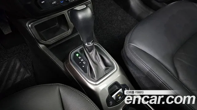 Jeep Renegade id 2529353 из Кореи 10