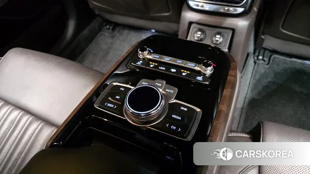 Genesis G90 id 3525128 из Кореи 10