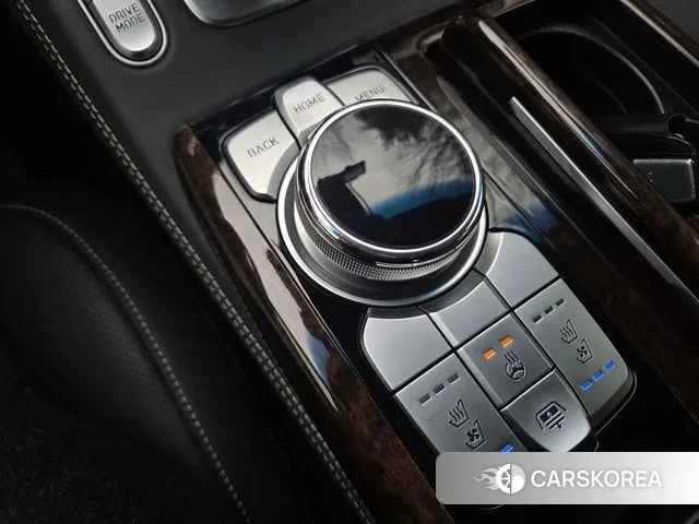 Genesis G90 id 3621512 из Кореи 10