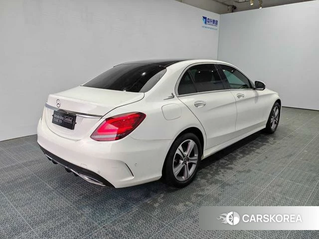 Mercedes-Benz Class C id 3890642 из Китая 10