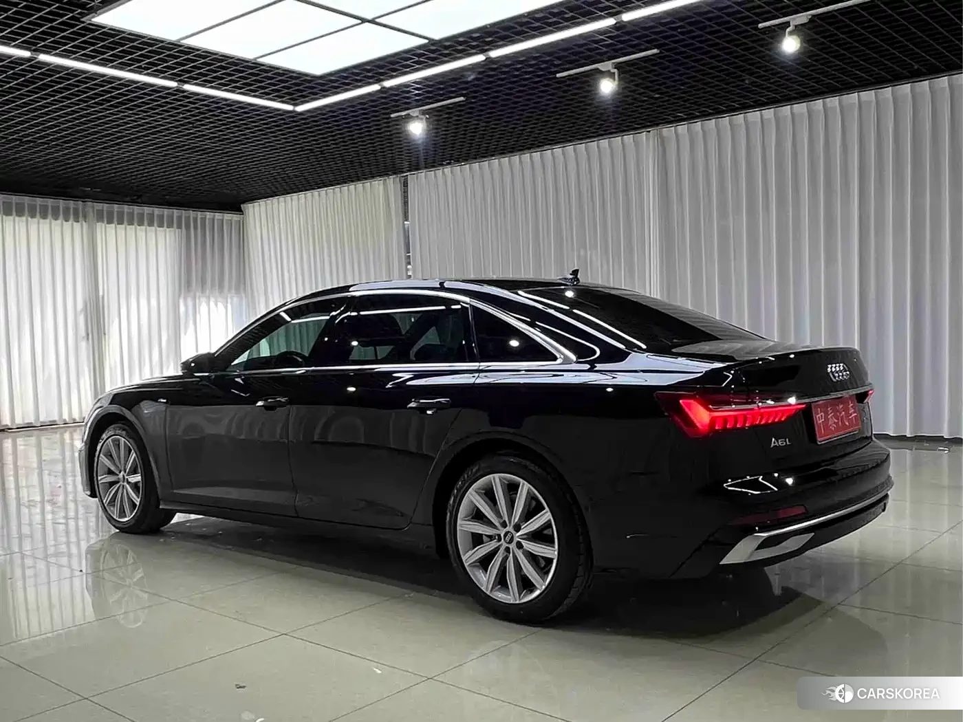 Audi A6L id 4559803 из Китая 10