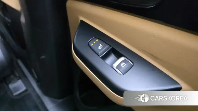 Kia Carnival 4th generation id 3702040 из Кореи 10