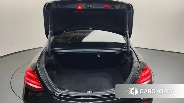 Mercedes-Benz E-Class W213 id 3893992 из Кореи 10