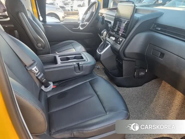 Hyundai Staria id 3371018 из Кореи 10