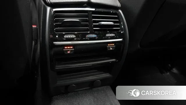 BMW 5 Series (G30) id 3474637 из Кореи 10