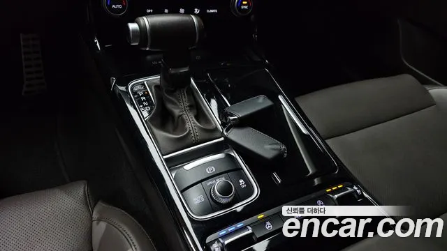 Kia Stinger id 2791623 из Кореи 10