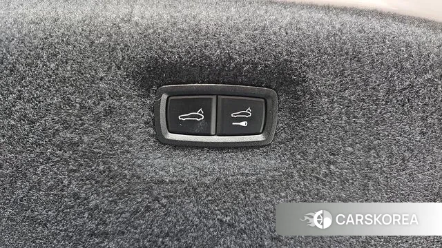 Porsche Taycan id 3411997 из Кореи 10