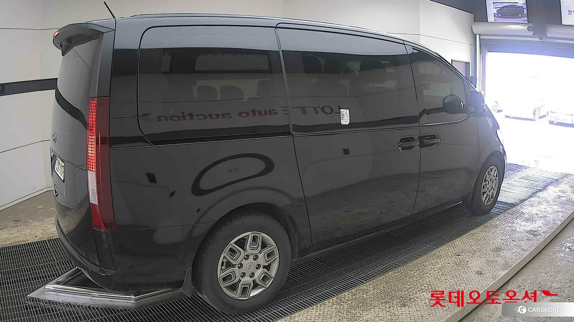 Hyundai Staria id 3882017 из Кореи 10