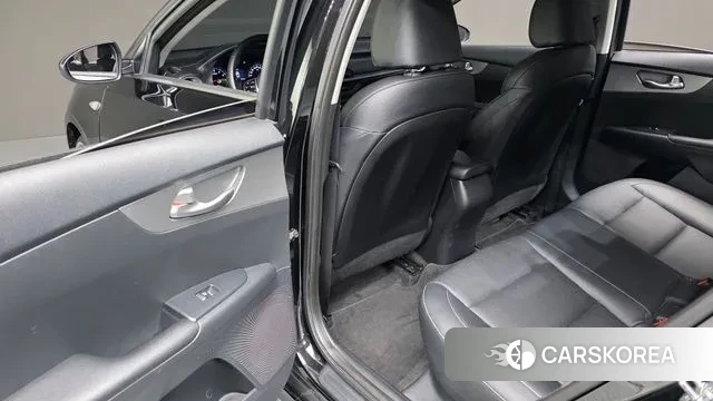 Kia Come New K3 id 3258713 из Кореи 10