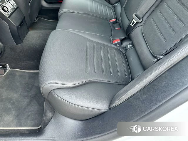 Mercedes-Benz Class C id 4256122 из Китая 10