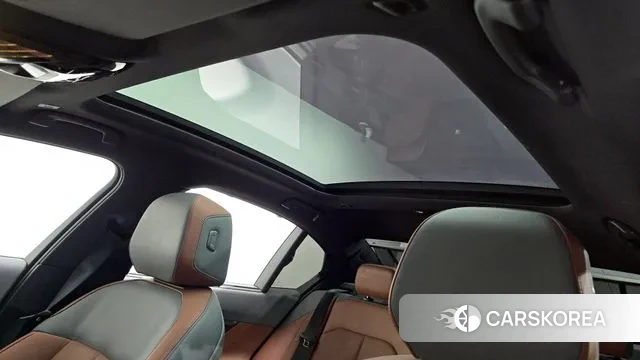 BMW 5 Series (G60) id 3715845 из Кореи 10