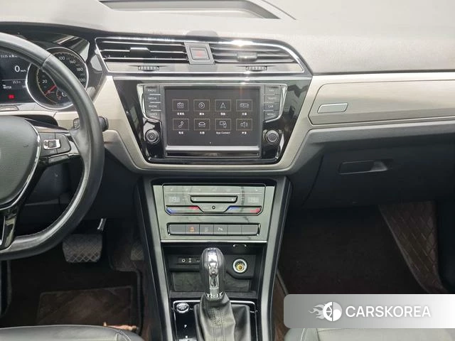 Volkswagen Touran L id 4290593 из Китая 10