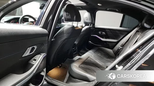 BMW 3 Series (G20) id 3209000 из Кореи 10