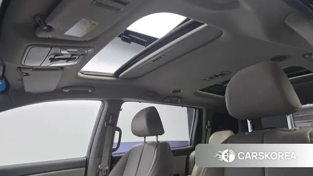 Kia The New Carnival id 3291823 из Кореи 10