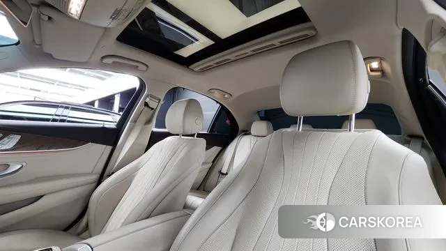 Mercedes-Benz E-Class W213 id 3608375 из Кореи 10