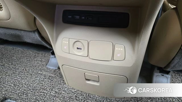 Kia The New Carnival id 3861489 из Кореи 10