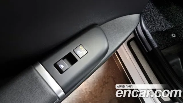 Hyundai Grandeur Hybrid (GN7) id 2879068 из Кореи 10