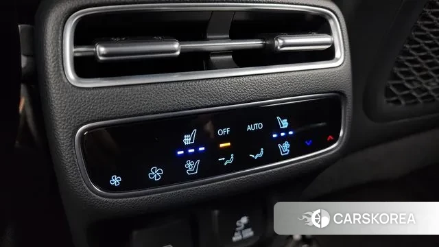 Genesis GV70 id 3751185 из Кореи 10