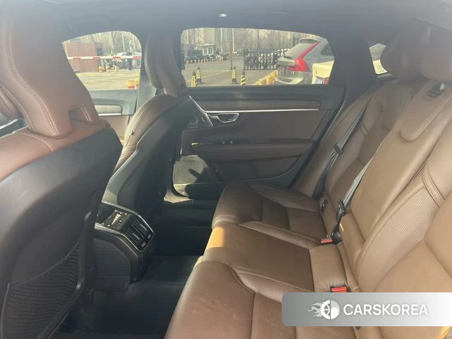 Volvo S90 id 3908402 из Китая 10