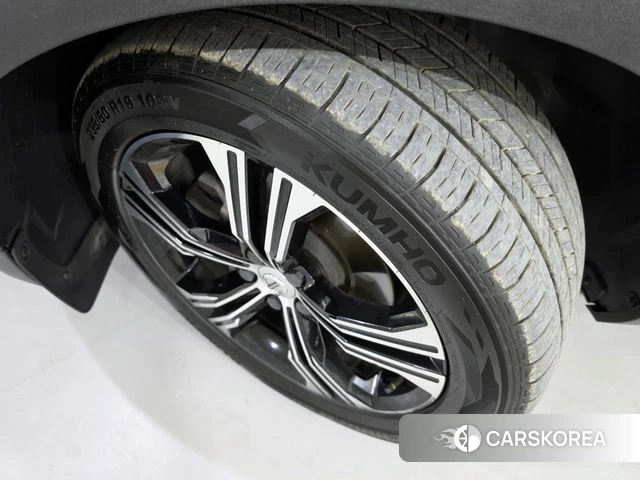 Volvo XC40 id 4872706 из Кореи 10