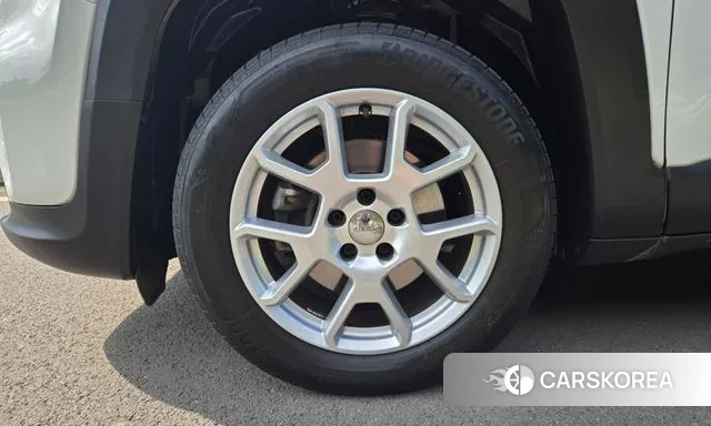 Jeep Renegade id 3043700 из Кореи 10