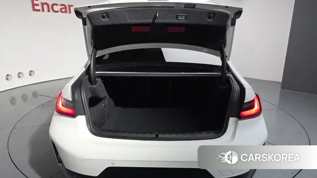 BMW 3 Series (G20) id 3394175 из Кореи 10