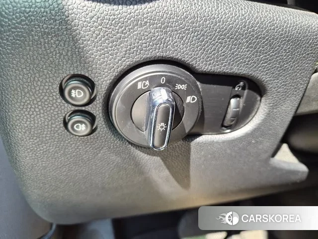 Mini Cooper S id 3757046 из Кореи 10