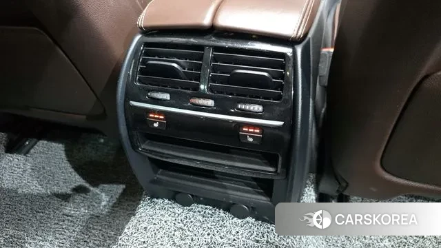 BMW 5 Series (G30) id 3773194 из Кореи 10